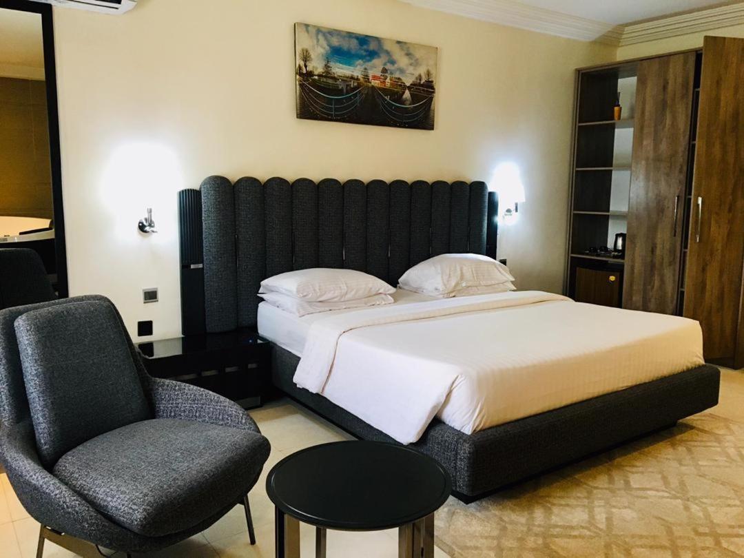 Summerset Continental Hotel Maitama By T E L E Hospitality Abuja Eksteriør bilde
