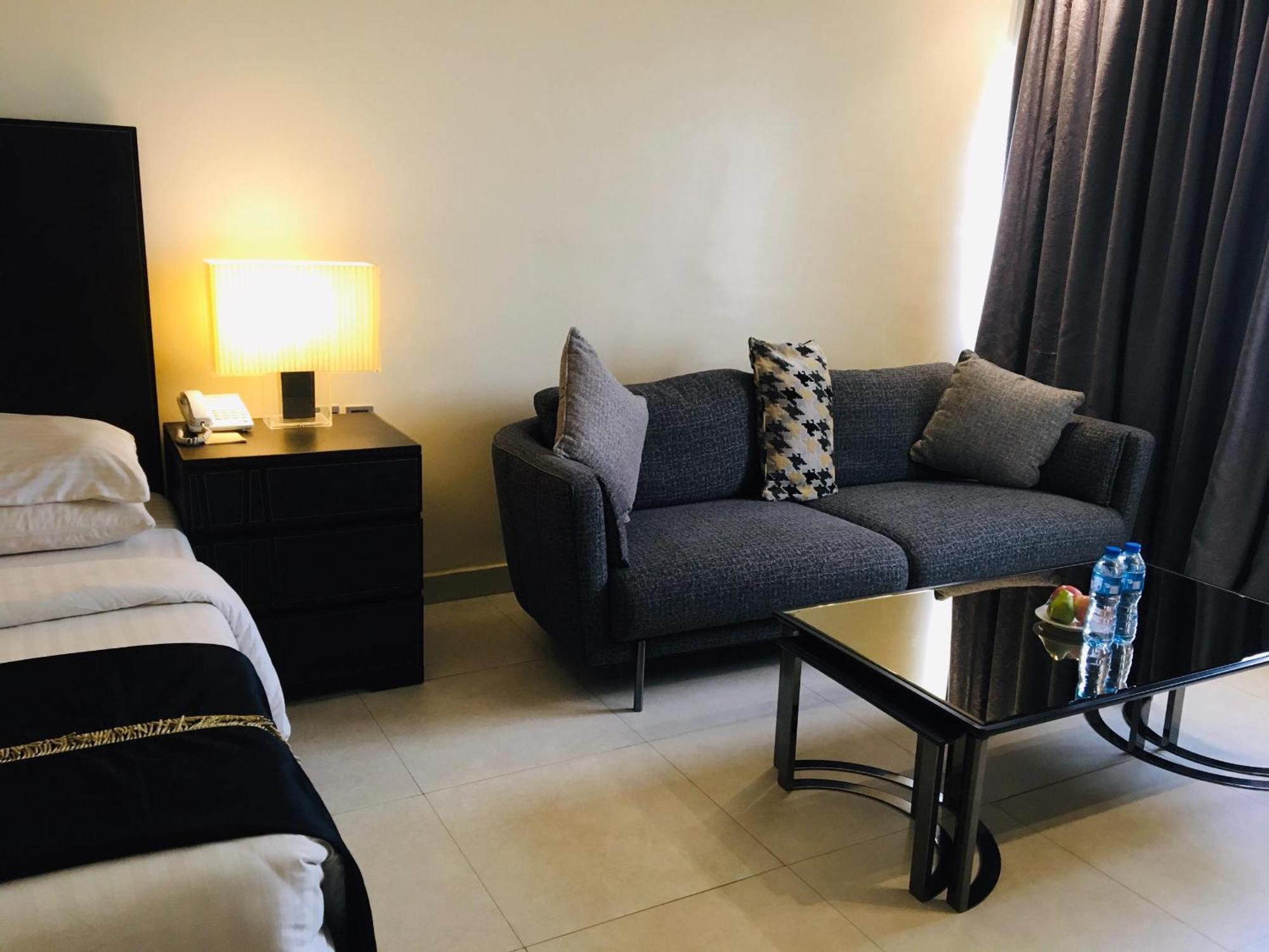 Summerset Continental Hotel Maitama By T E L E Hospitality Abuja Eksteriør bilde