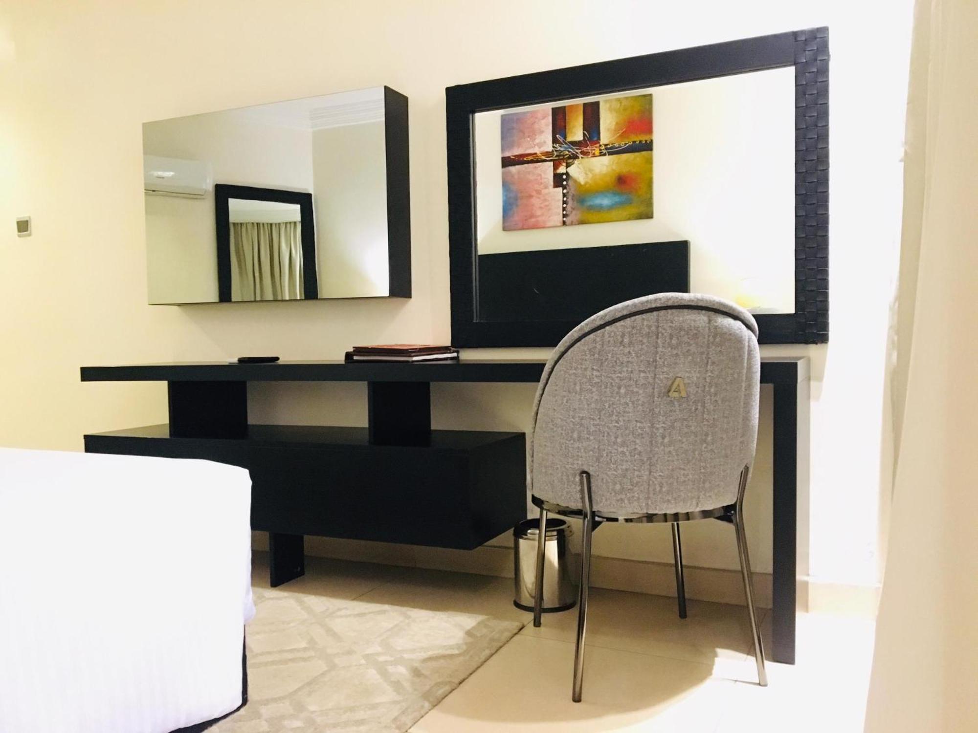 Summerset Continental Hotel Maitama By T E L E Hospitality Abuja Eksteriør bilde